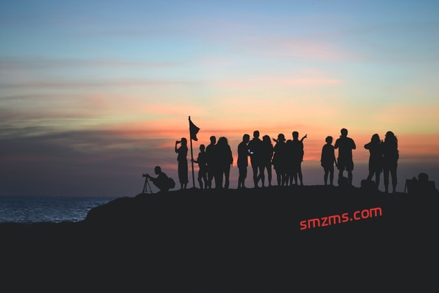 图片[1]-70个关于友情的惊艳短句 - 易得函-易得函